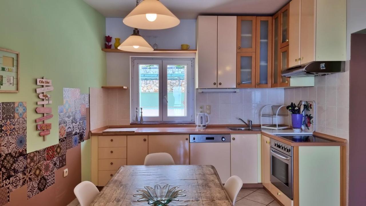 Apartments Soric Omiš Eksteriør billede