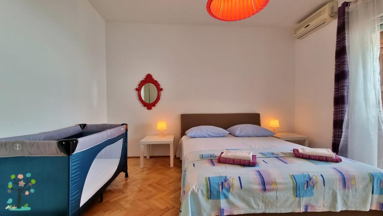Apartments Soric Omiš Eksteriør billede